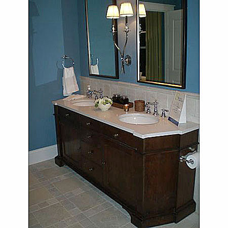 Double Venetian Sink Base